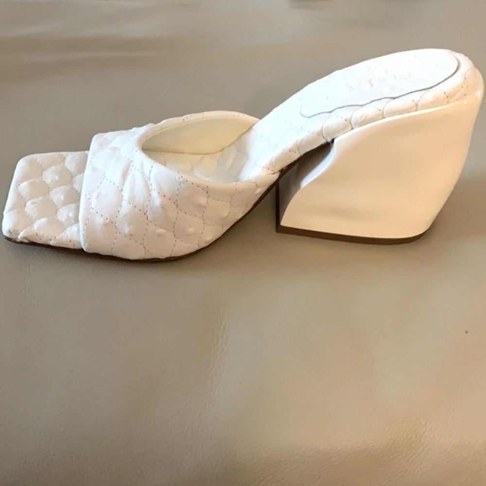 Tibi White Leather Ostrich Embossed Block Heel Sandals - Picture 8 of 15